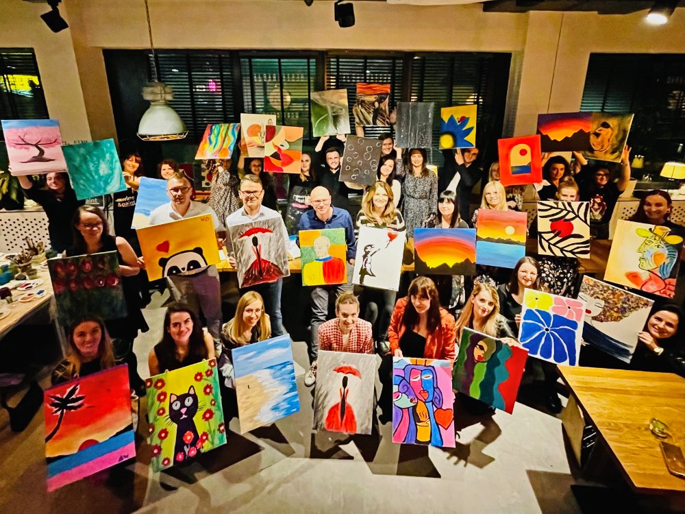 Rzuciła pracę w korporacji i otworzyła kreatywny biznes. Historia Wine&Paint, czyli malowanie przy winie