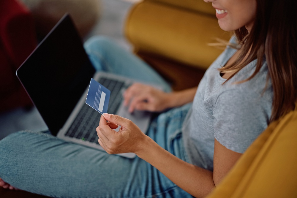 Czy można zamknąć konto bankowe przez internet